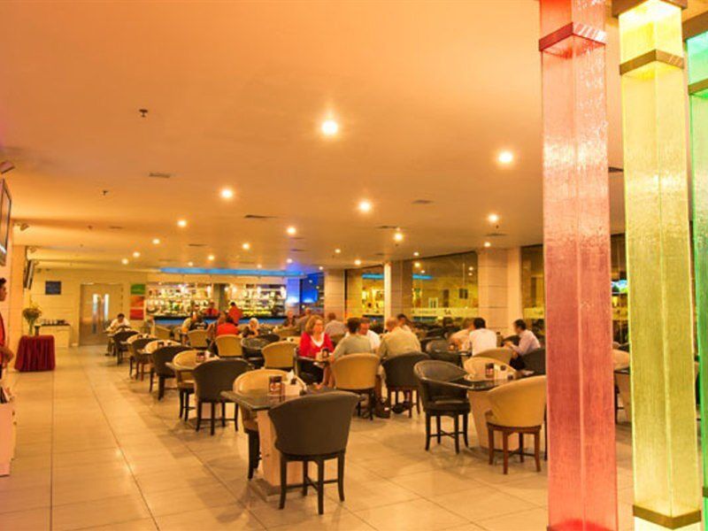 تانجيرانغْ منتجع فندق إف إم 7 باندارا مطار جاكارتا المظهر الخارجي الصورة